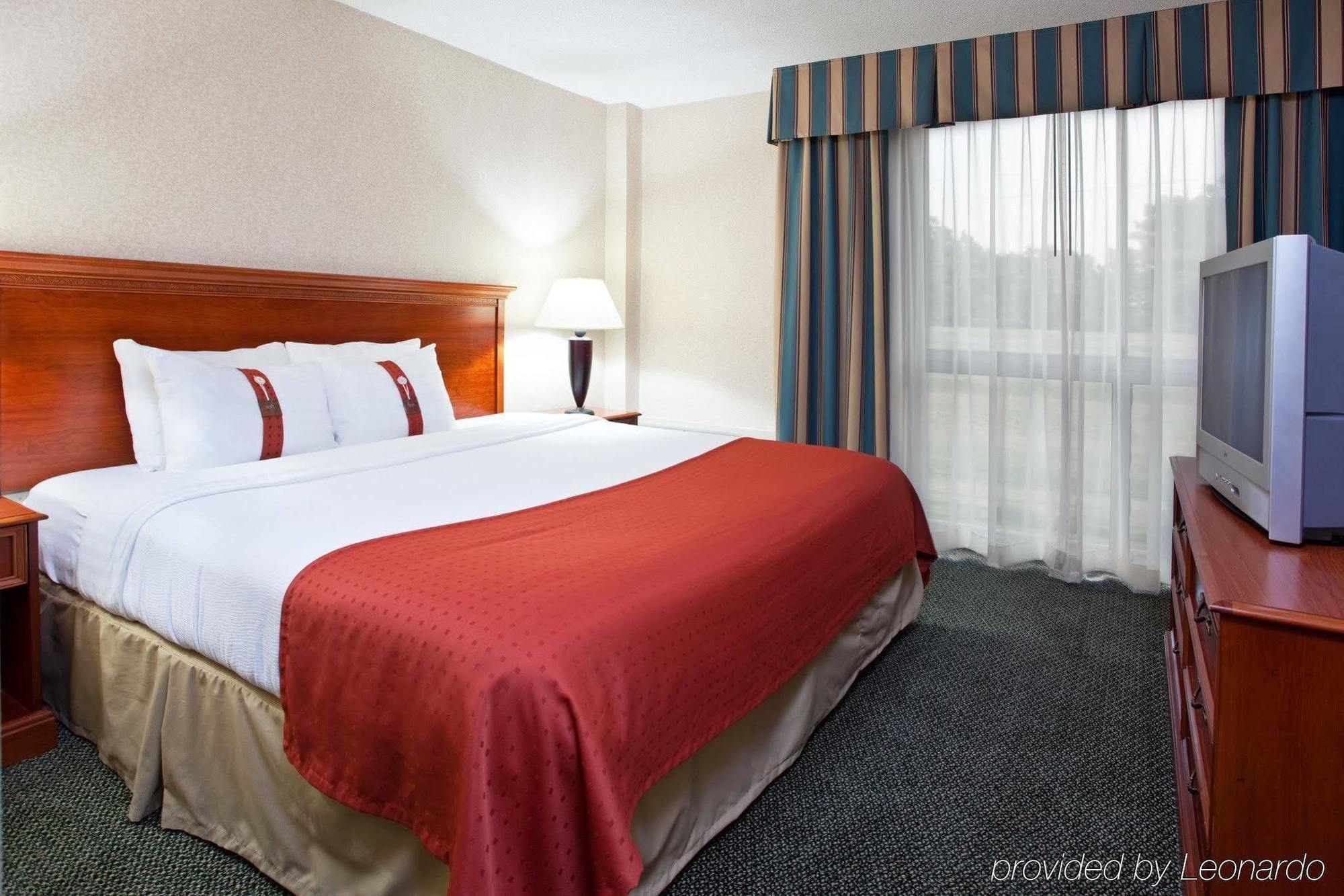 Holiday Inn Cincinnati-Riverfront By Ihg Ковингтон Экстерьер фото